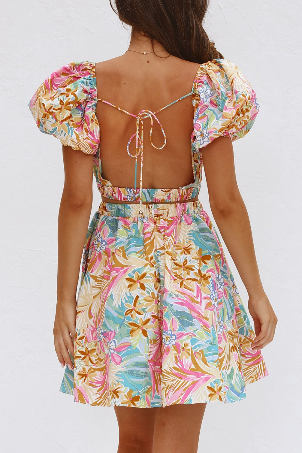 Backless Floral Short Sleeve Mini Dress