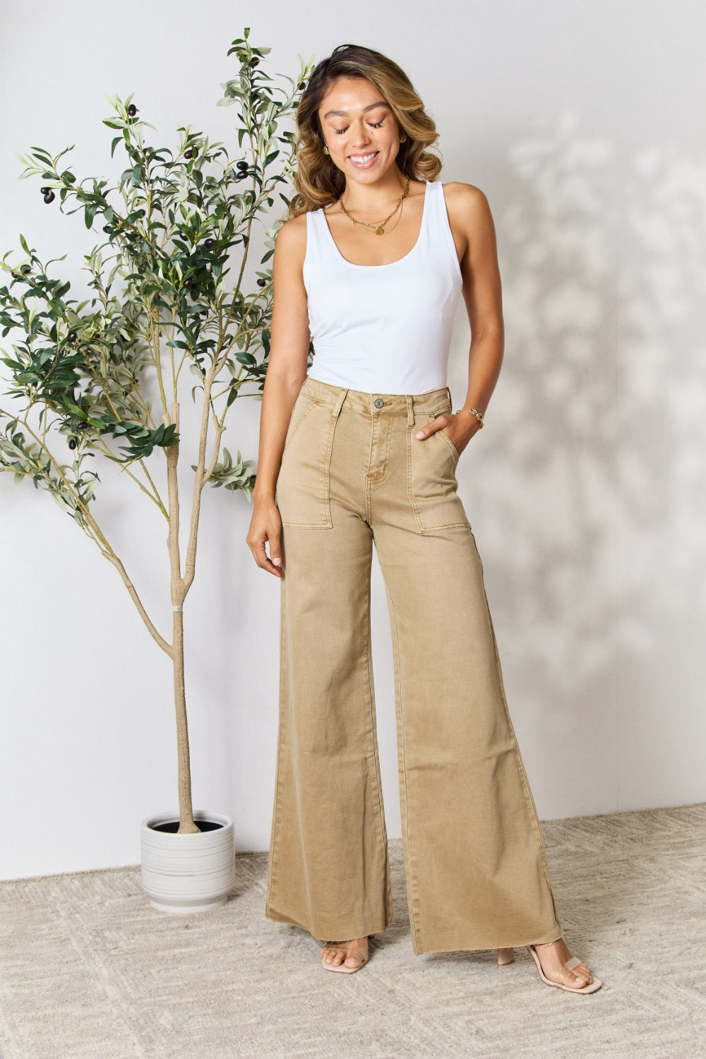 BAYEAS Raw Hem Wide Leg Jeans