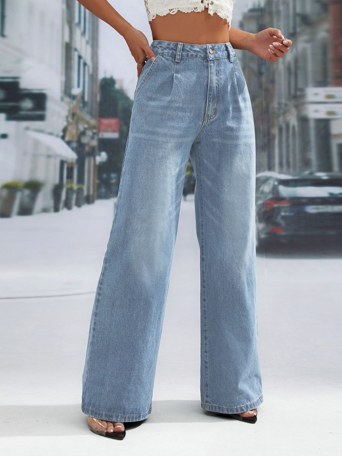 Wide Leg Jeans with Pockets